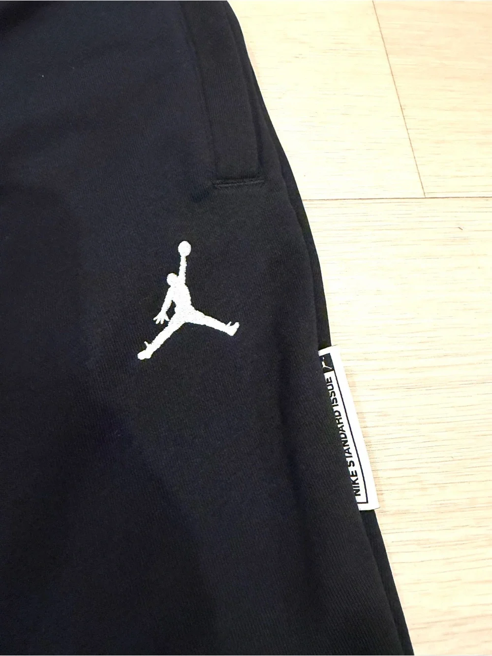 Nike Air Jordan NCAA UCLA College Sweatpants Fleece Black Joggers Mens Large New
